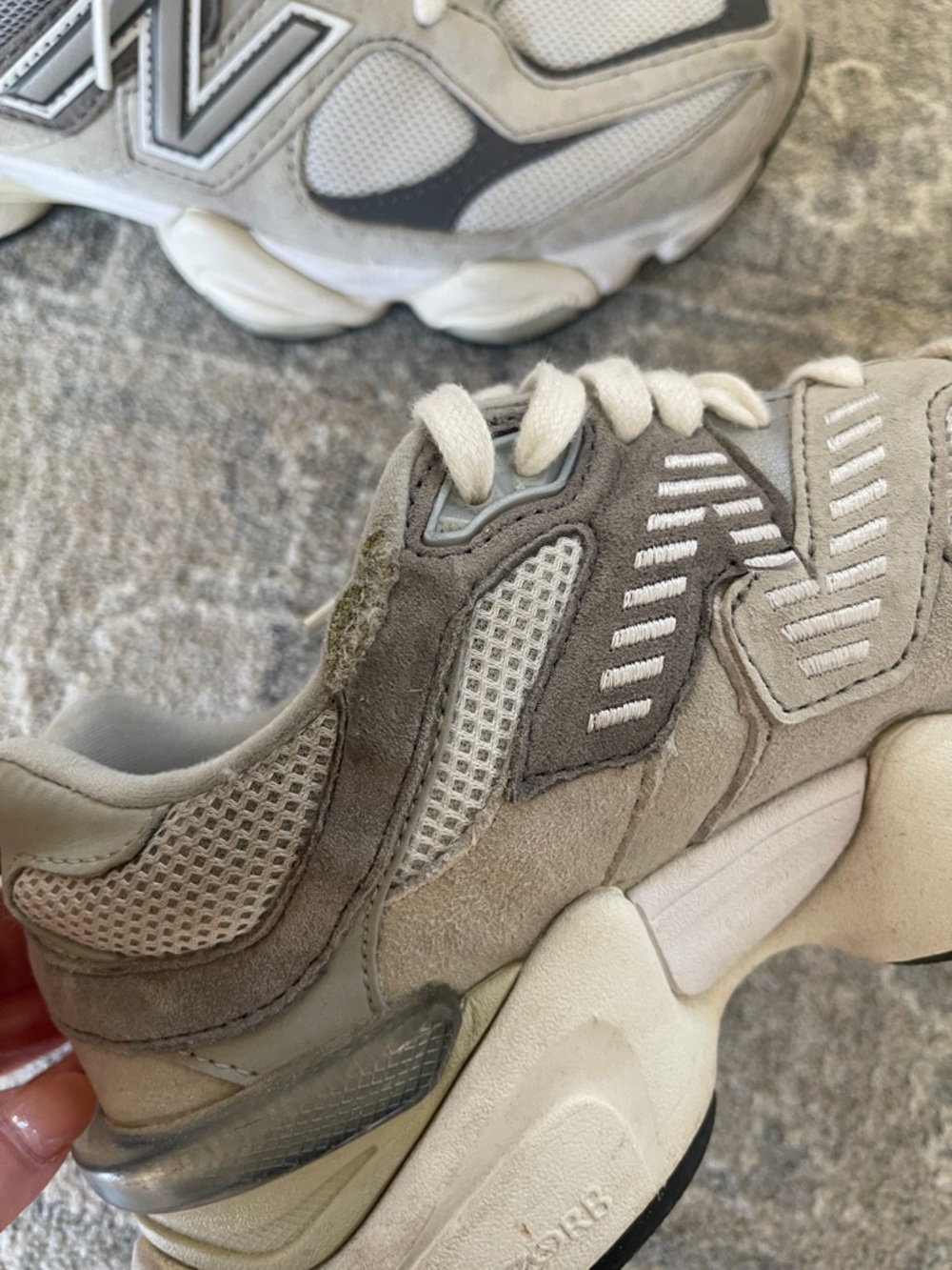 New Balance 9060 - Picture 4 of 9